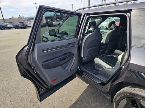 Certified 2024 Kia EV9 GT-Line image 23