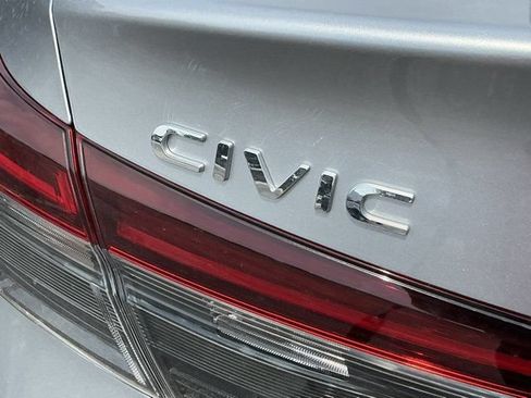 Used 2025 Honda Civic Sport image 9