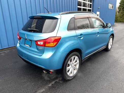 Used 2013 Mitsubishi Outlander Sport SE image 4