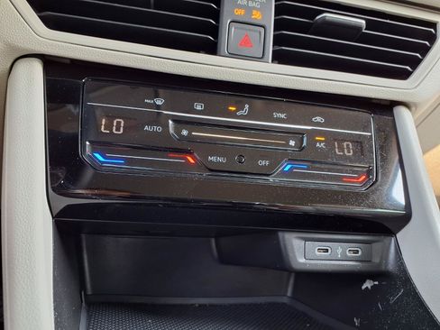 Used 2025 Volkswagen Jetta S FWD image 6