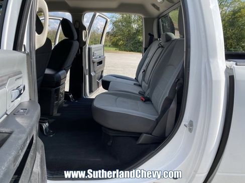 Used 2022 RAM 1500 Classic SLT w/ Electronics Group image 39