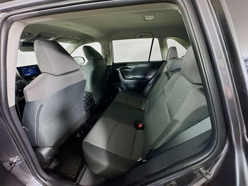 Certified 2023 Toyota RAV4 XLE image 20