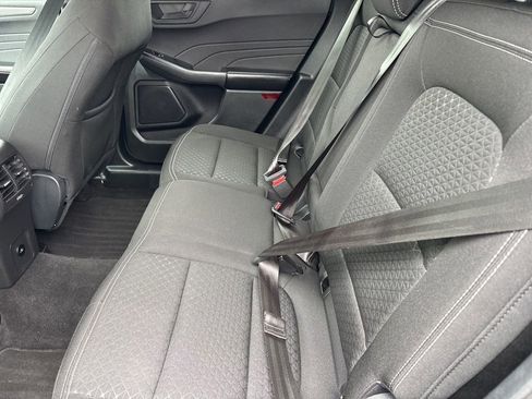 Used 2025 Ford Escape Active AWD/4WD image 27