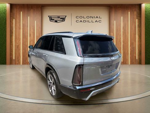 Certified 2026 Cadillac Vistiq Sport w/ LPO, Floor Liner Package AWD/4WD image 3