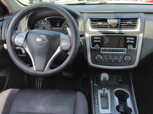 Used 2017 Nissan Altima 2.5 SR w/ Midnight Edition Package FWD image 27