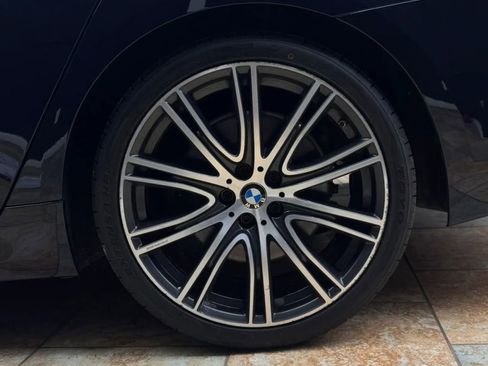 Used 2018 BMW 540i RWD image 21