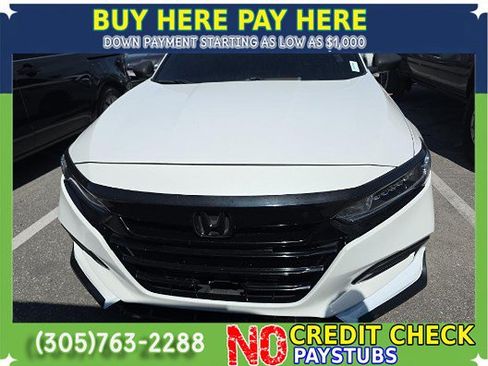 Used 2018 Honda Accord Sport image 3
