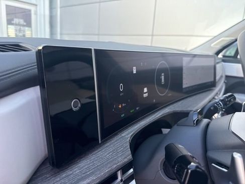 Certified 2024 Hyundai Santa Fe Calligraphy image 30