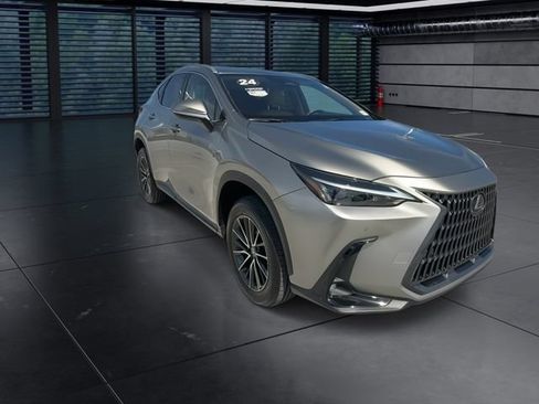 Certified 2024 Lexus NX 250 FWD image 2