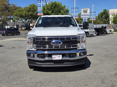 New 2026 Ford F350 XLT image 3
