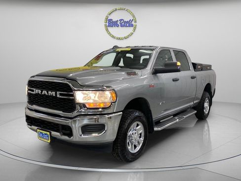 Used 2022 RAM 2500 Tradesman w/ Chrome Appearance Group AWD/4WD image 1