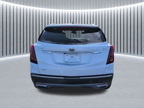 Used 2022 Cadillac XT5 Premium Luxury image 6