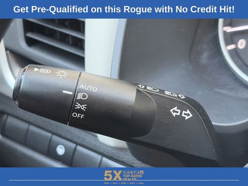 Used 2025 Nissan Rogue SV image 20