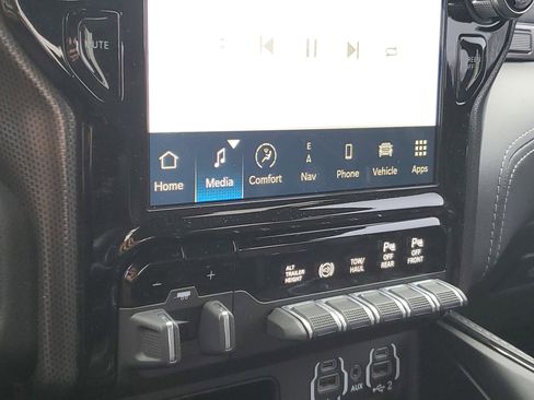 Used 2022 RAM 3500 Limited image 23