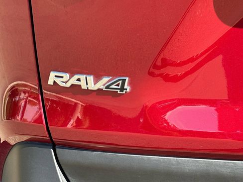 Certified 2025 Toyota RAV4 XLE AWD/4WD image 51