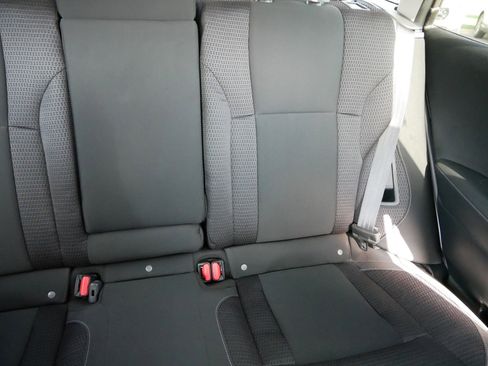 Used 2023 Subaru Outback Premium image 14