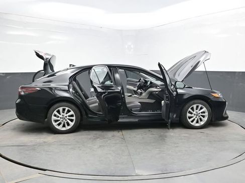 Used 2023 Toyota Camry LE FWD image 48