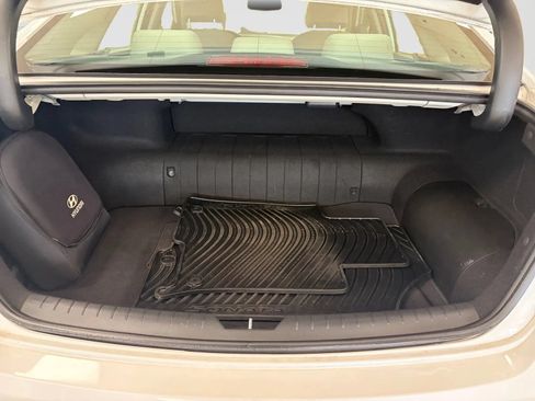 Used 2019 Hyundai Sonata Plug-In Hybrid FWD image 16