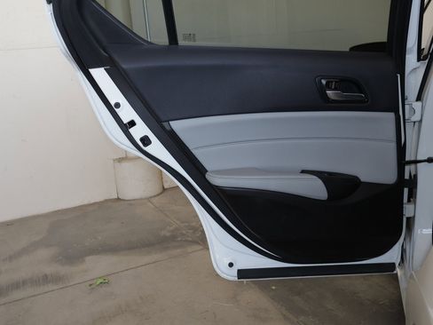 Used 2021 Acura ILX w/ Premium Package FWD image 38