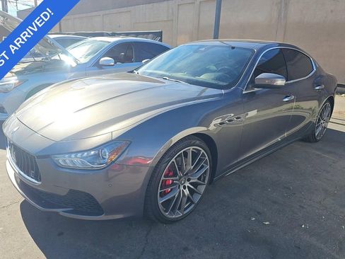 Used 2017 Maserati Ghibli w/ Luxury Package image 1