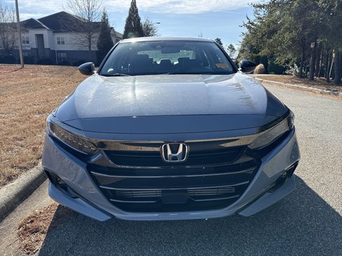 Used 2022 Honda Accord Sport Special Edition image 3