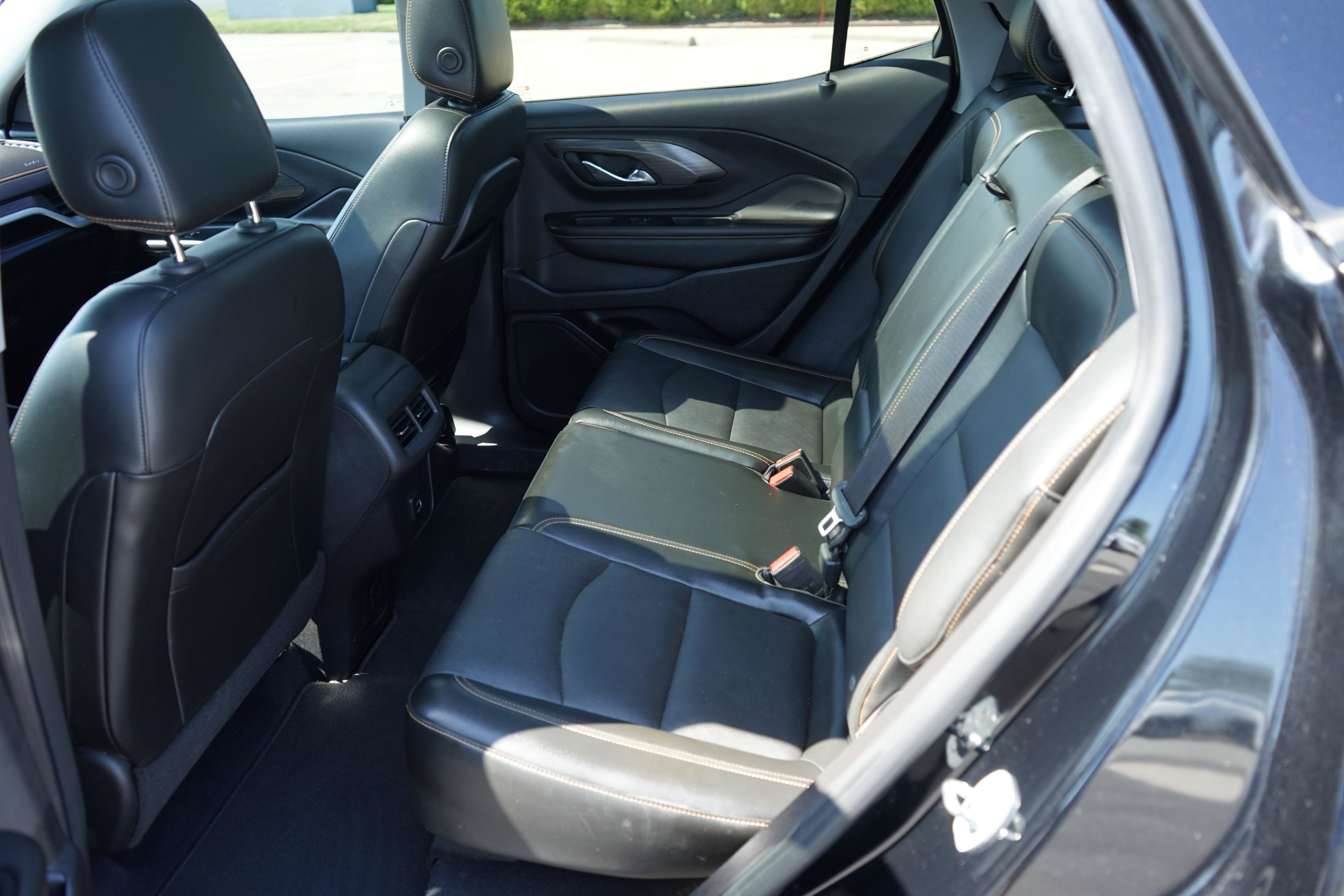 Used 2020 GMC Terrain SLT w/ Preferred Package FWD image 22