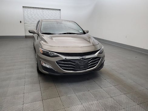 Used 2020 Chevrolet Malibu LT FWD image 14