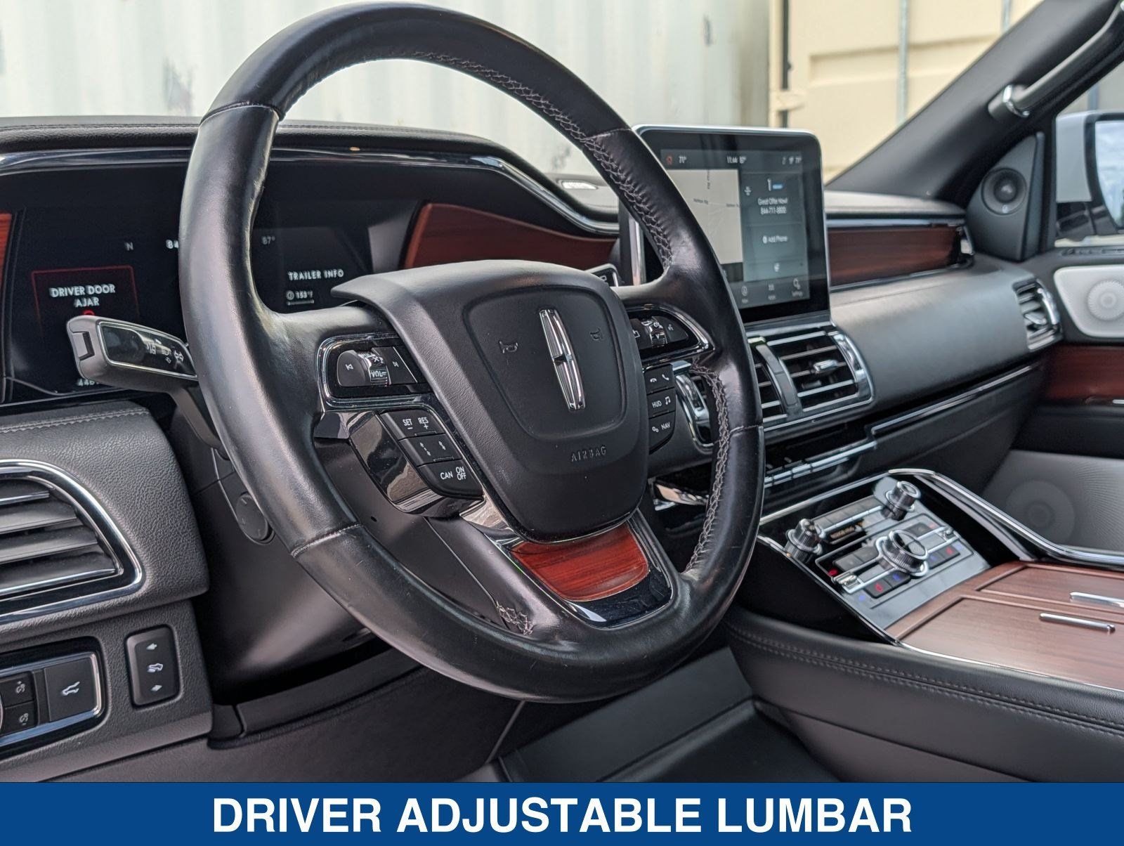 Used 2021 Lincoln Navigator Reserve AWD/4WD image 24