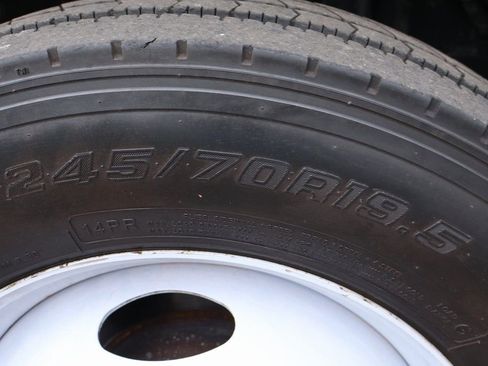 Used 2019 Ford F550 2WD Regular Cab Super Duty image 41