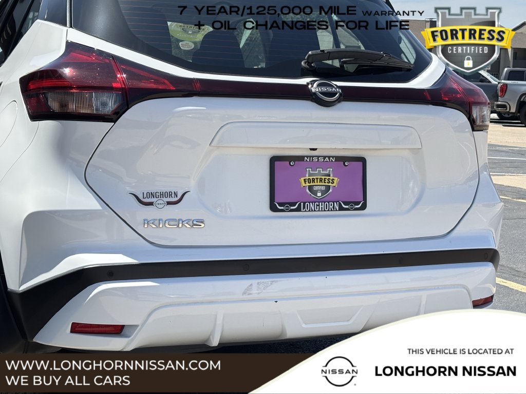 Used 2024 Nissan Kicks S FWD image 5