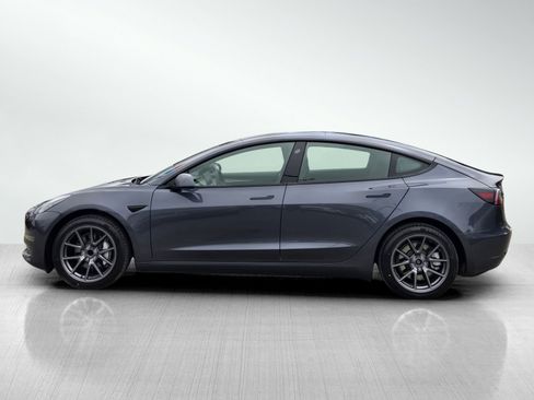 Used 2023 Tesla Model 3 Standard Range RWD image 7