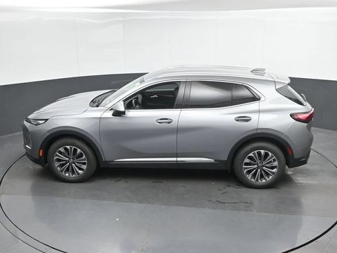Used 2024 Buick Envision Preferred AWD/4WD image 37