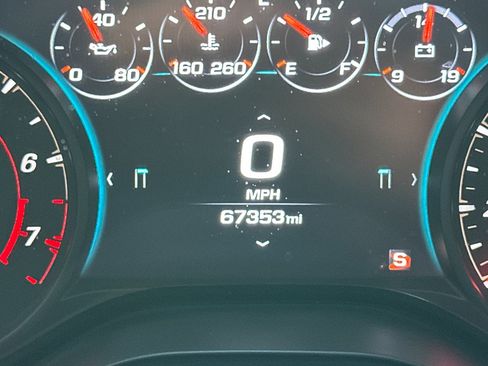 Used 2018 Chevrolet Camaro SS image 40