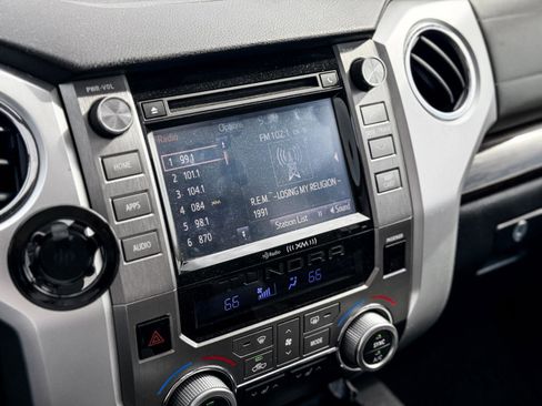 Used 2015 Toyota Tundra Limited AWD/4WD image 21