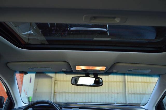 Used 2014 Toyota Avalon Limited FWD image 24
