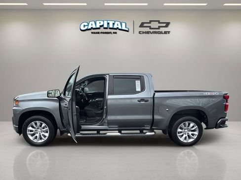 Used 2022 Chevrolet Silverado 1500 Custom AWD/4WD image 13