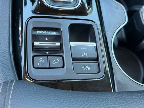 Certified 2023 Honda Pilot Elite image 33