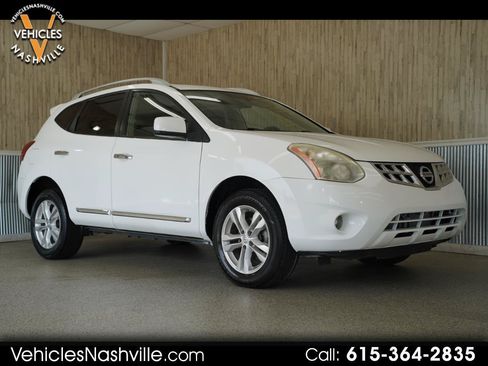 Used 2013 Nissan Rogue SV w/ Premium Pkg FWD image 1