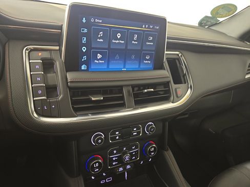 Certified 2024 Chevrolet Suburban RST w/ Luxury Package AWD/4WD image 24