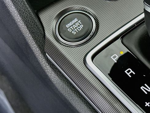 Used 2026 Kia Sportage SX FWD image 20