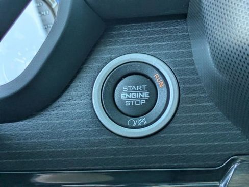 Used 2022 RAM 3500 Limited w/ Towing Technology Group AWD/4WD image 32