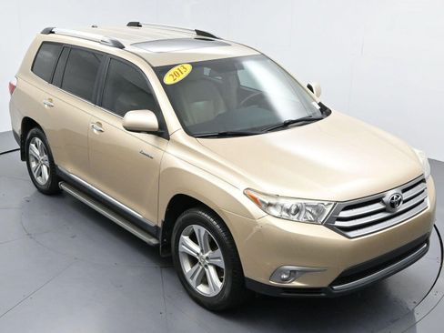 Used 2013 Toyota Highlander Limited FWD image 43