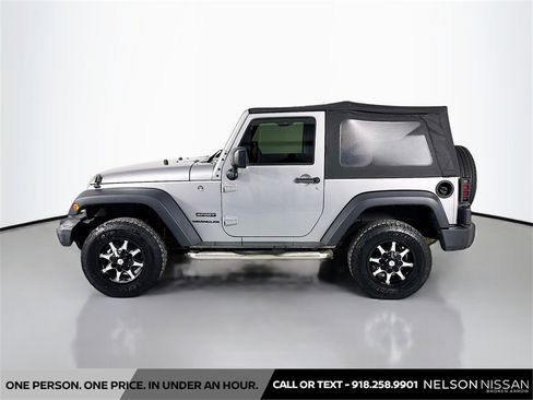 Used 2017 Jeep Wrangler Sport image 8