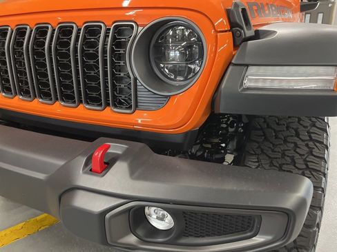 New 2026 Jeep Wrangler Rubicon AWD/4WD image 10