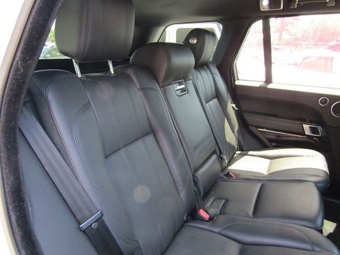 Used 2015 Land Rover Range Rover Supercharged image 6