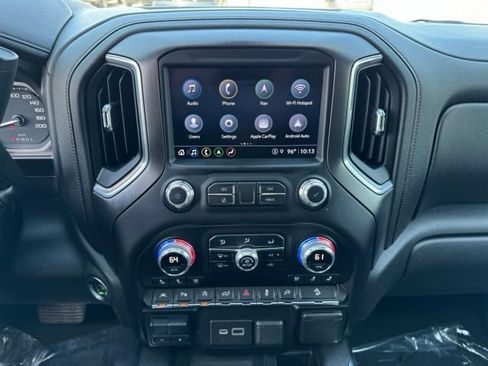 Used 2023 GMC Sierra 1500 AT4 w/ AT4 Preferred Package AWD/4WD image 17