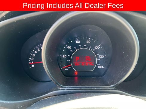 Used 2019 Kia Soul + FWD image 8