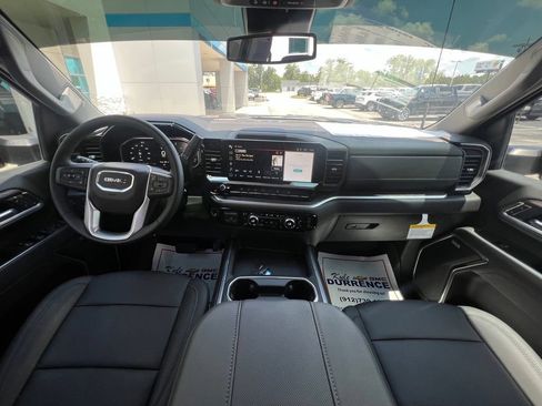 New 2026 GMC Sierra 2500 SLT w/ SLT Premium Package AWD/4WD image 2