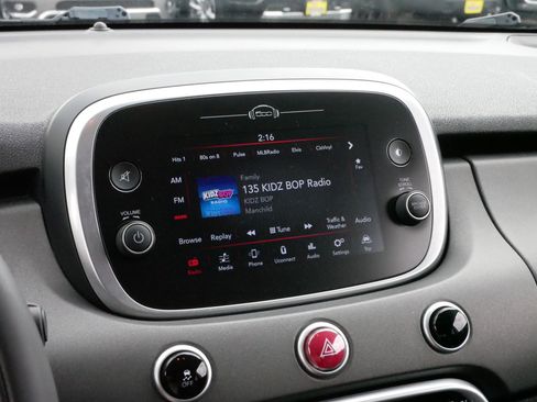 Used 2018 FIAT 500X Trekking w/ Cold Weather Package image 22
