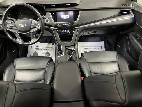Used 2019 Cadillac XT5 Premium Luxury AWD/4WD image 22